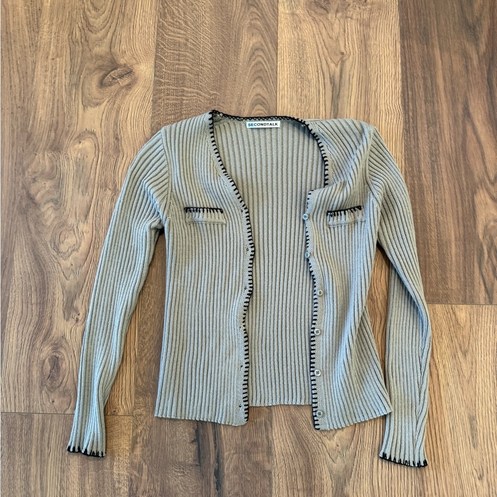 Grey/khaki knit cardigan with black details